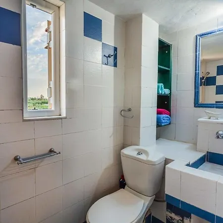 Villa Seaside Oasis - Luxurious With Private Pool *