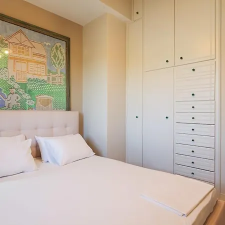 Seaside Oasis - Luxurious With Private Pool *
