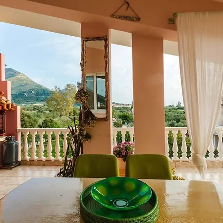 Villa Seaside Oasis - Luxurious With Private Pool Kyparissia