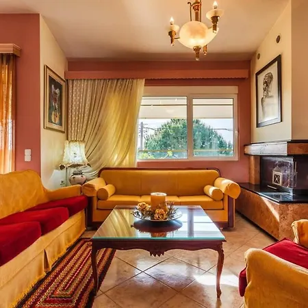 Βίλα Seaside Oasis - Luxurious With Private Pool Κυπαρισσία