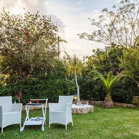 Villa Seaside Oasis - Luxurious With Private Pool