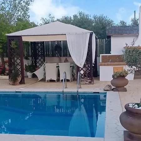 Villa Seaside Oasis - Luxurious With Private Pool Kyparissia